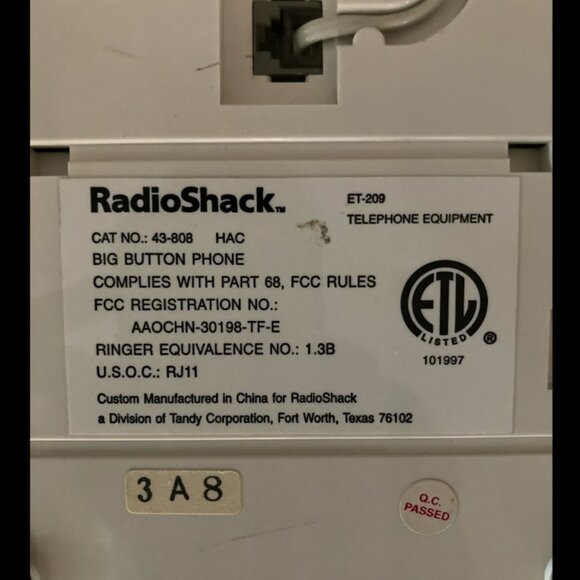 Telephone Visually & Hearing Impaired Large Button Wall Table Top Radio Shack - Picture 5 of 9